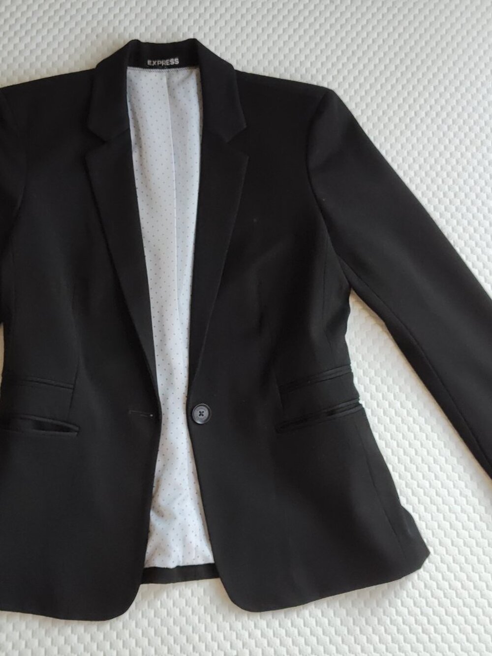 Express size 8 black lapel blazer women's like new